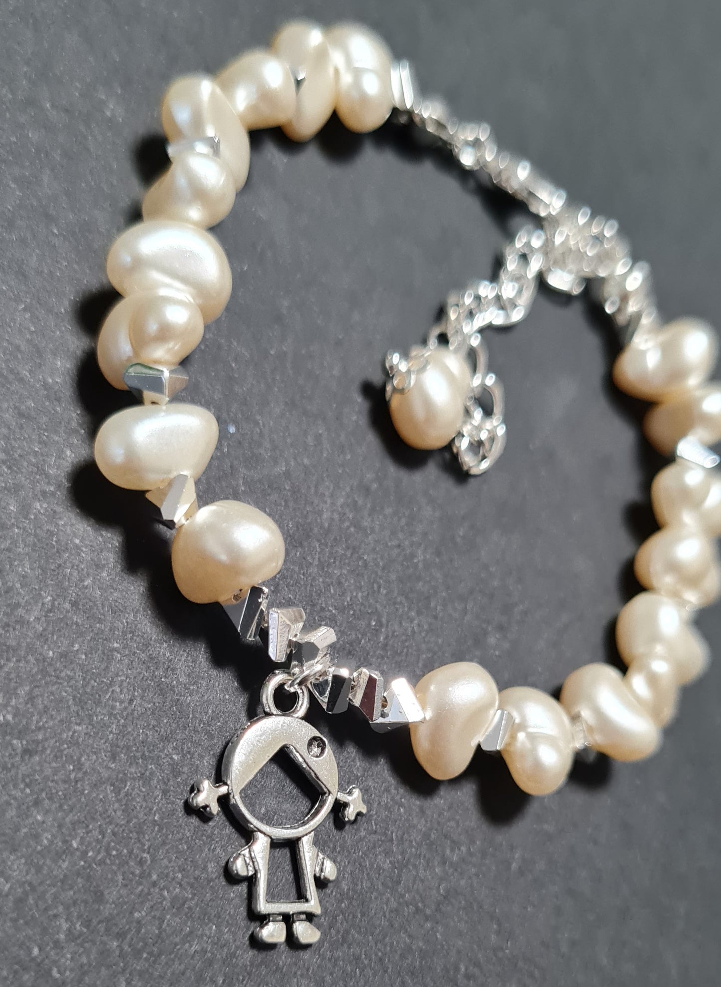 Bracciali della Collezione Fiume di Perle