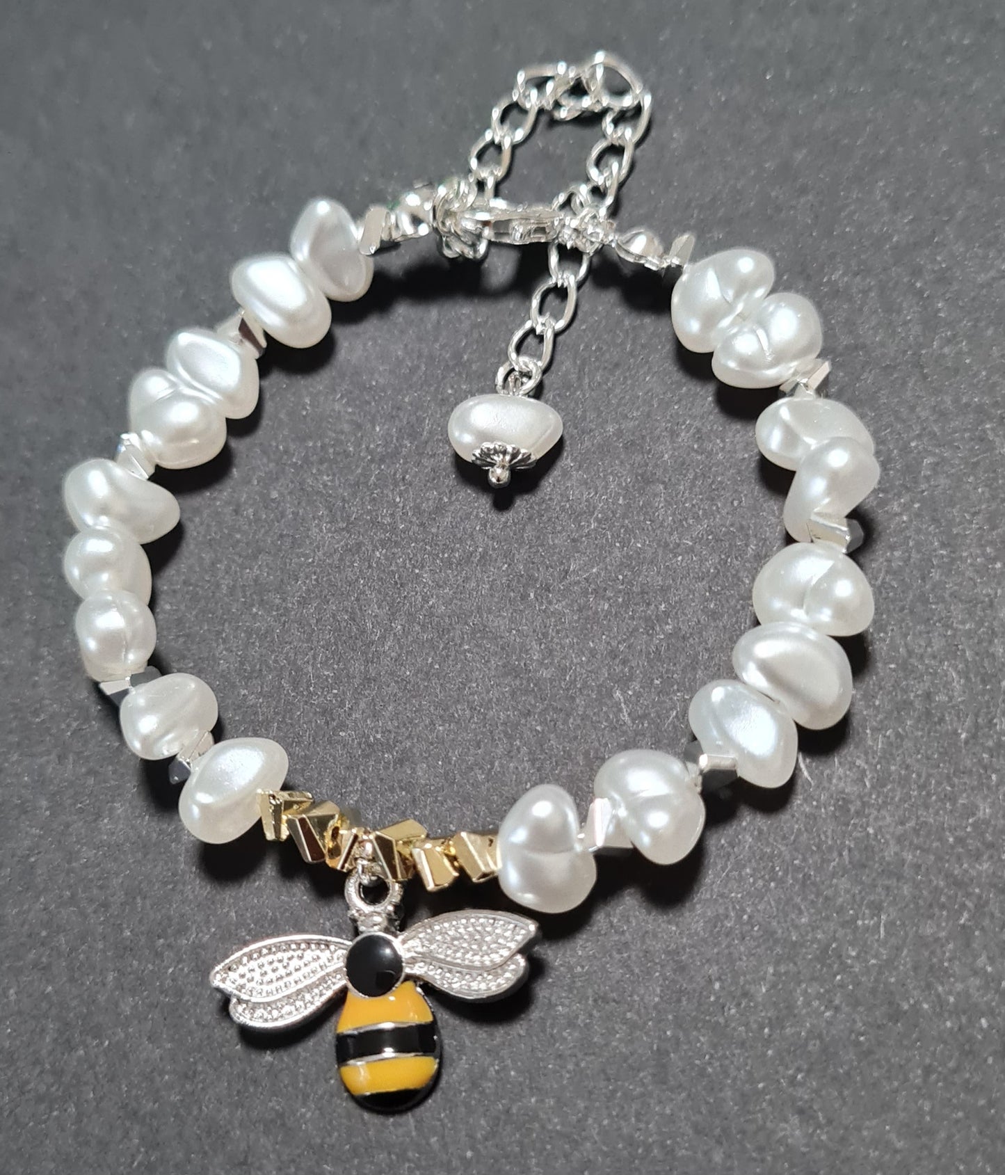 Bracciali della Collezione Fiume di Perle