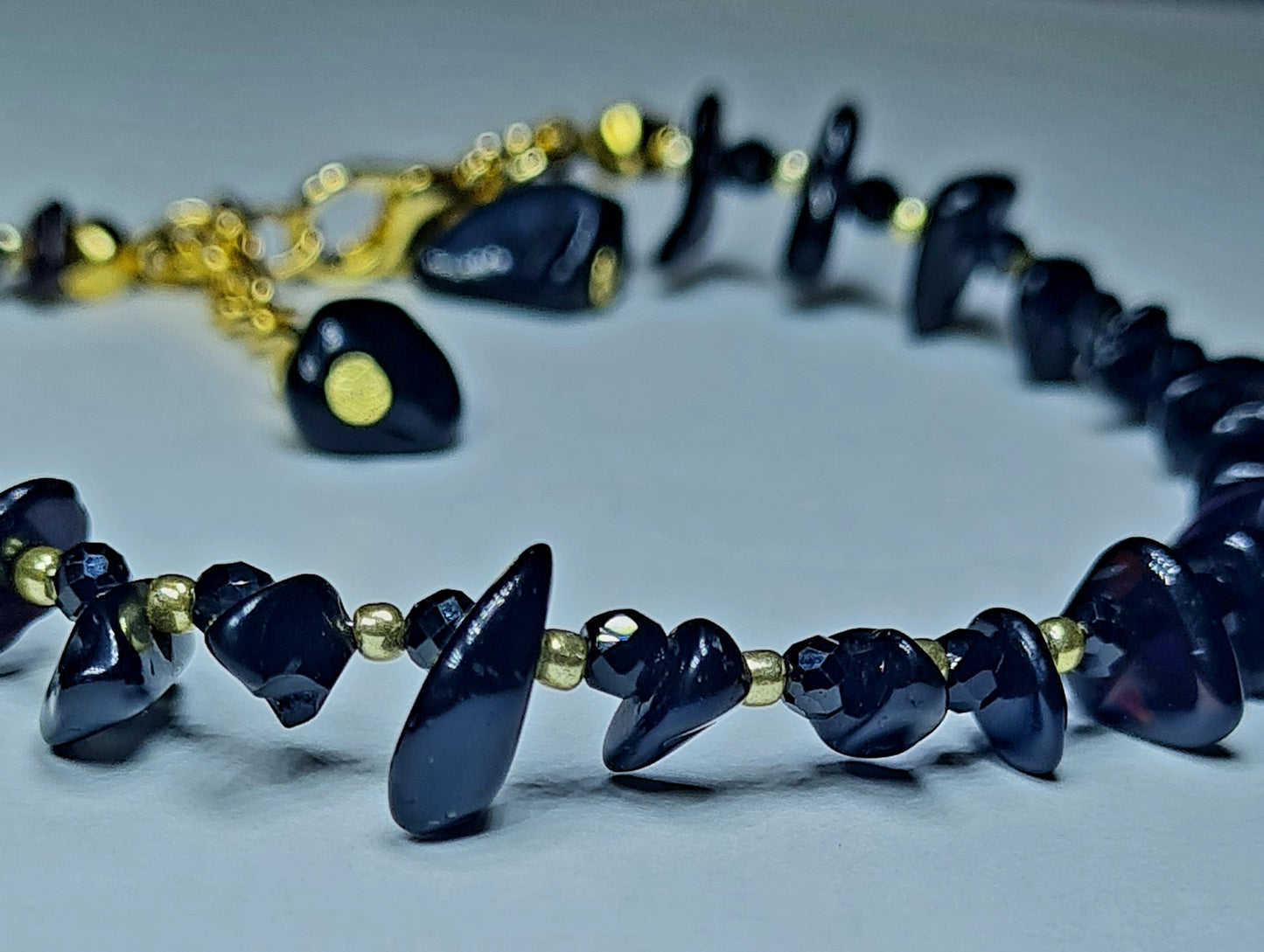 Bracciale di Ossidiana nera e cristalli