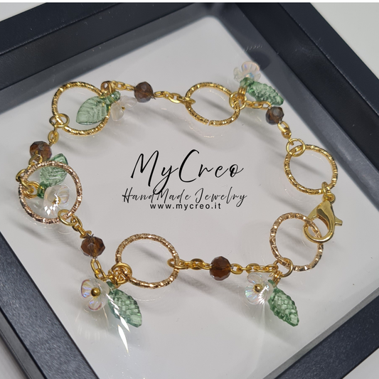 Bracciale morbido con lavorazione ad anelli e fiori