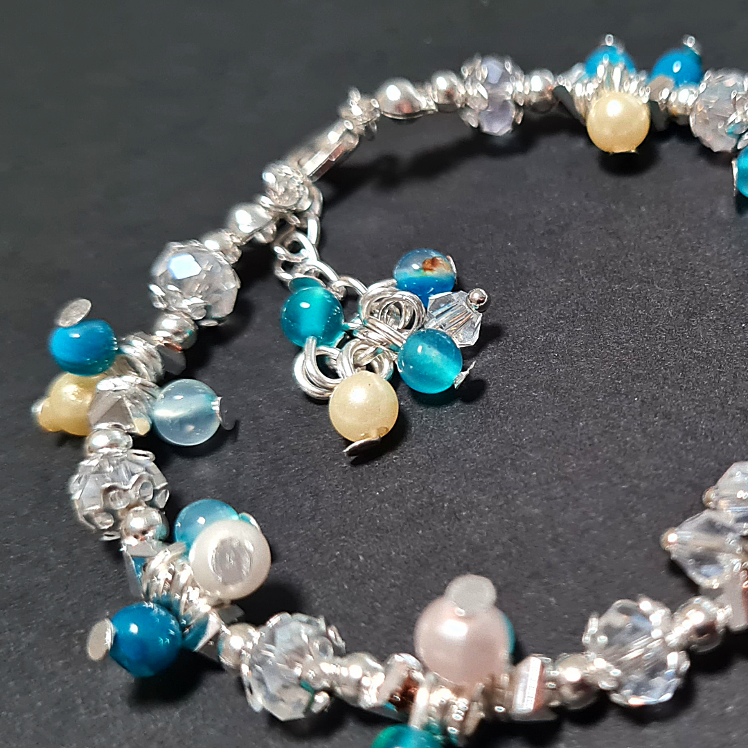 Bracciale a grappolo di Cristalli tonalità Azzurro